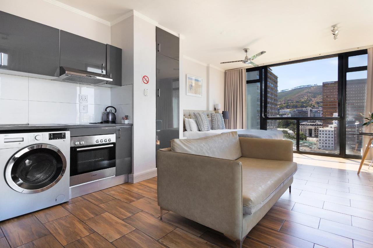Urban Oasis At The Four Seasons Leilighet Cape Town Eksteriør bilde